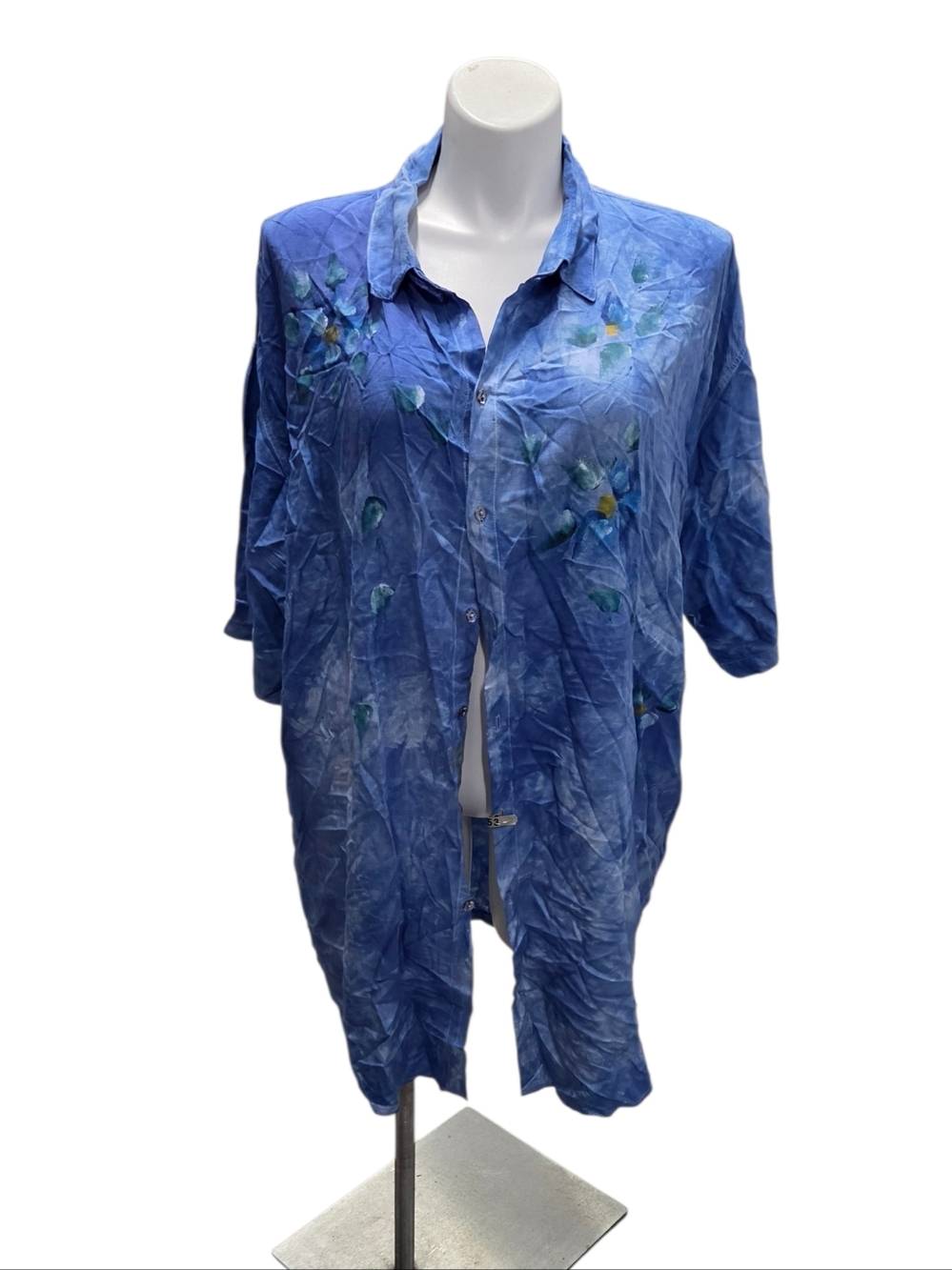 Vintage Jayli XXL Light Blue Floral Button Down Shirt